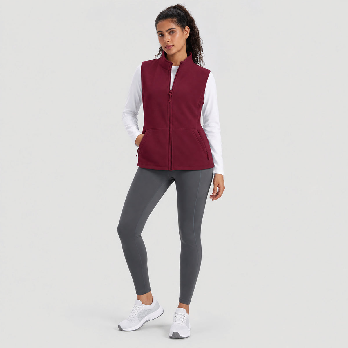 Women's Fleece Vest Lightweight Zip Up Sleeveless Warm Layer with Pockets