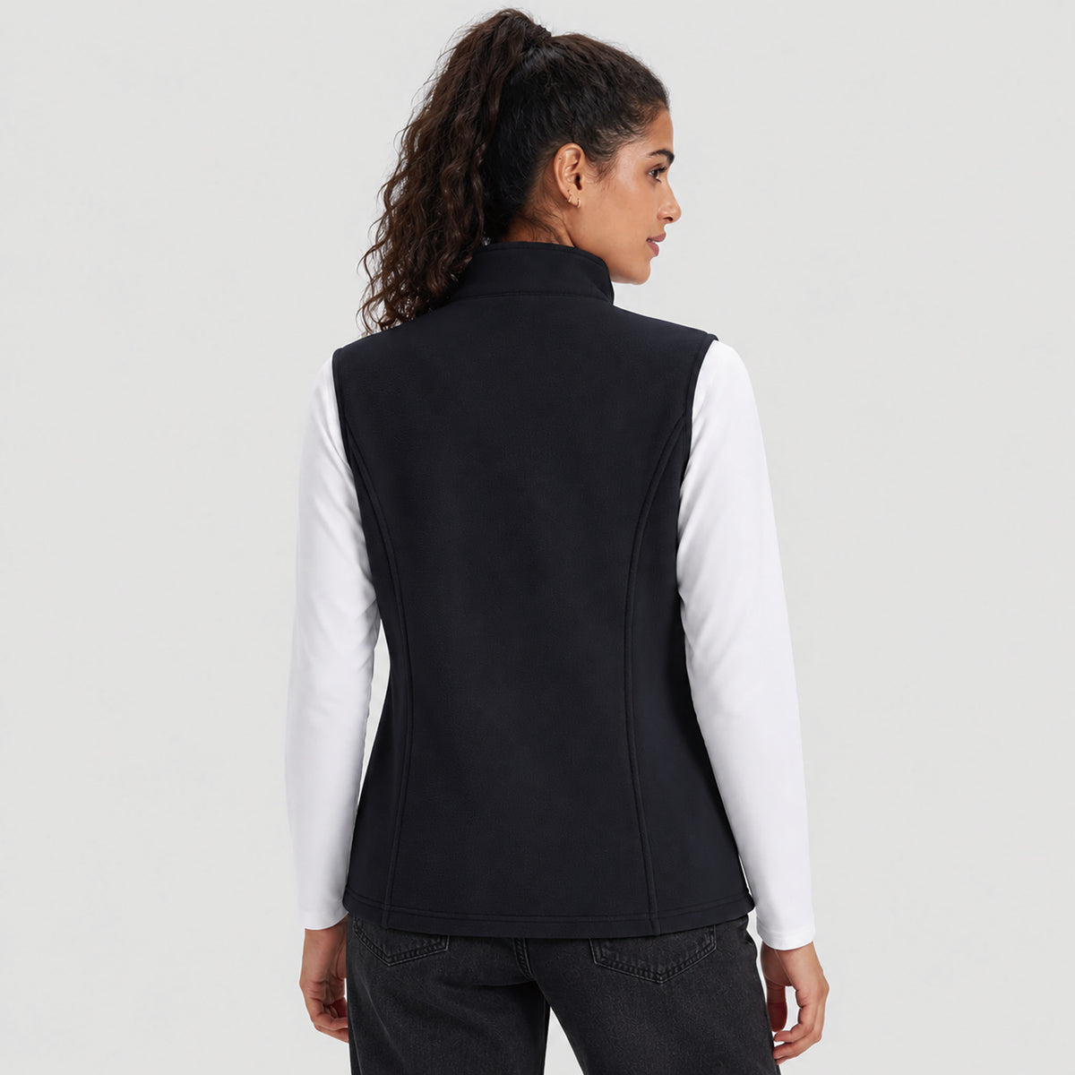 Women's Fleece Vest Lightweight Zip Up Sleeveless Warm Layer with Pockets