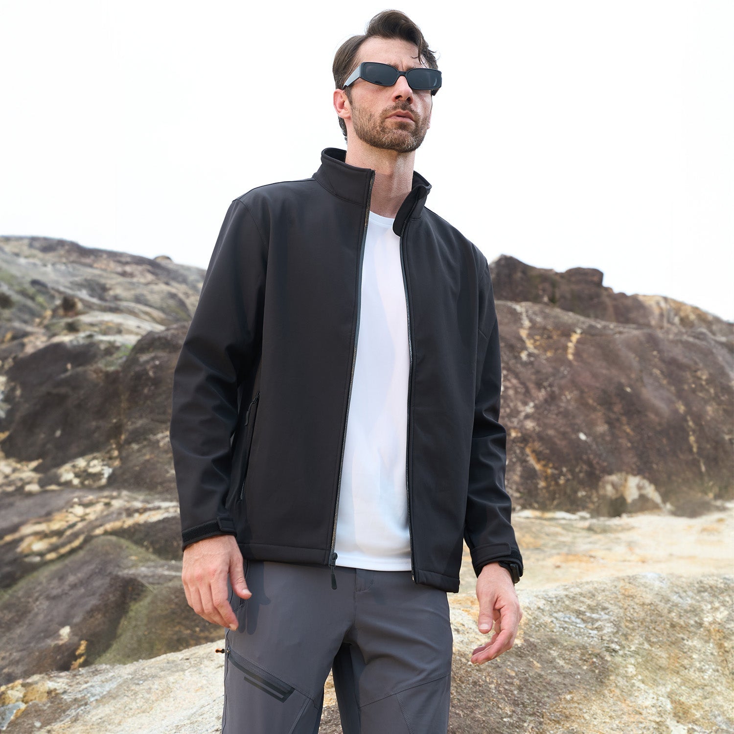 Black Men's Fleece-Lined Softshell Jacket, Waterproof & Windproof - MAGCOMSEN