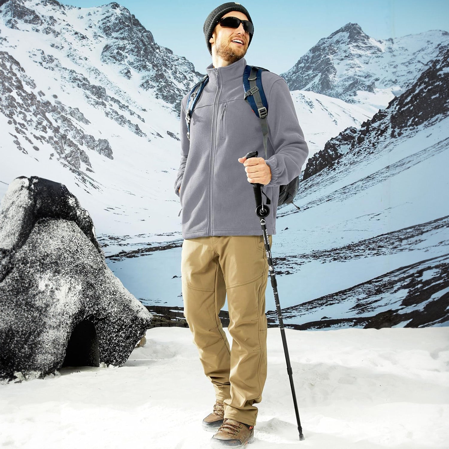 Light Grey Men's Winter Fleece Jacket with 3 Pockets for Hiking & Outdoor