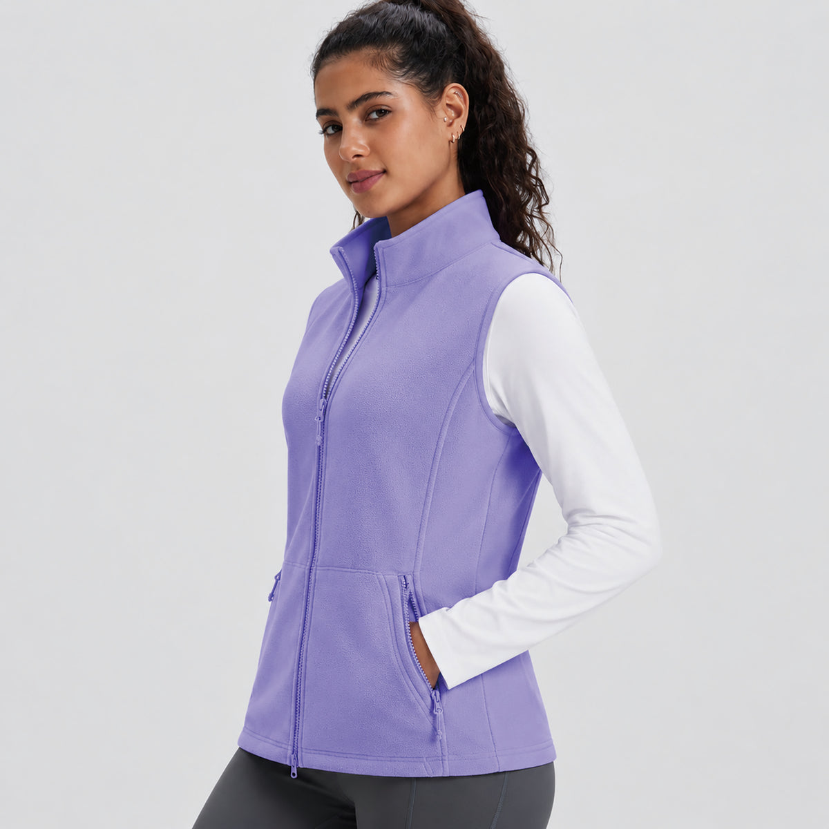 Women's Fleece Vest Lightweight Zip Up Sleeveless Warm Layer with Pockets