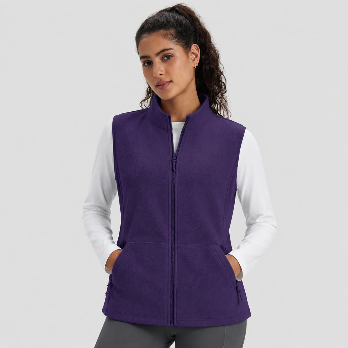 Women's Fleece Vest Lightweight Zip Up Sleeveless Warm Layer with Pockets