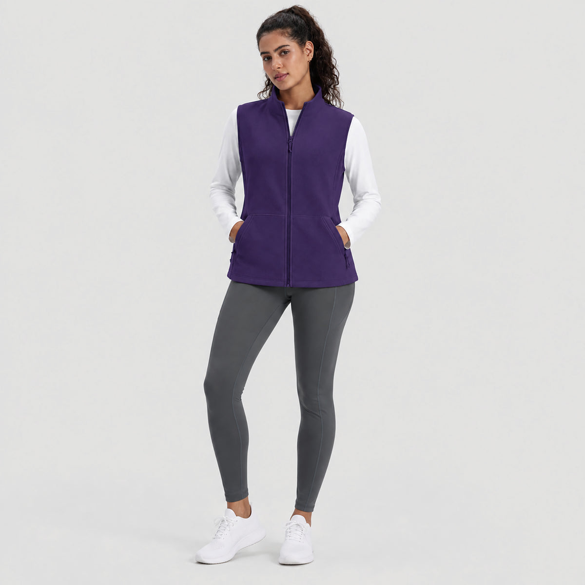 Women's Fleece Vest Lightweight Zip Up Sleeveless Warm Layer with Pockets