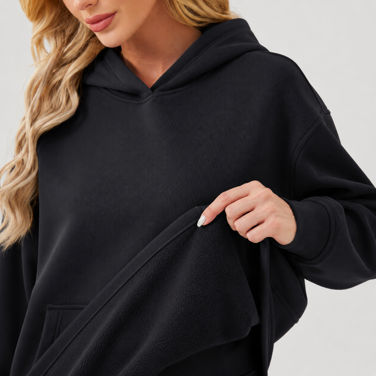 Women's Oversized Fleece Hoodie - Soft Pullover Sweatshirt with Kangaroo Pocket