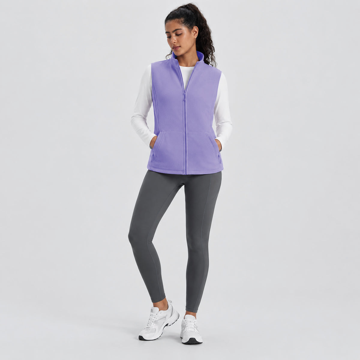 Women's Fleece Vest Lightweight Zip Up Sleeveless Warm Layer with Pockets
