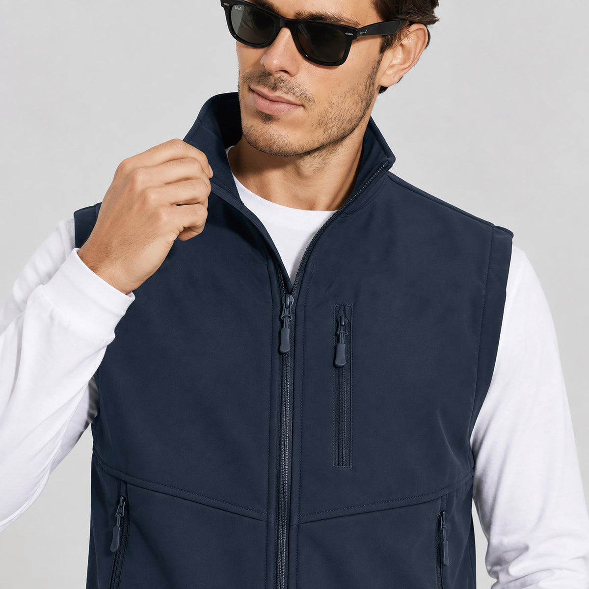 Navy MAGCOMSEN Men’s Waterproof Softshell Golf Vest 6-Pocket Fleece Lined Windproof Jacket in #Color_Navy
